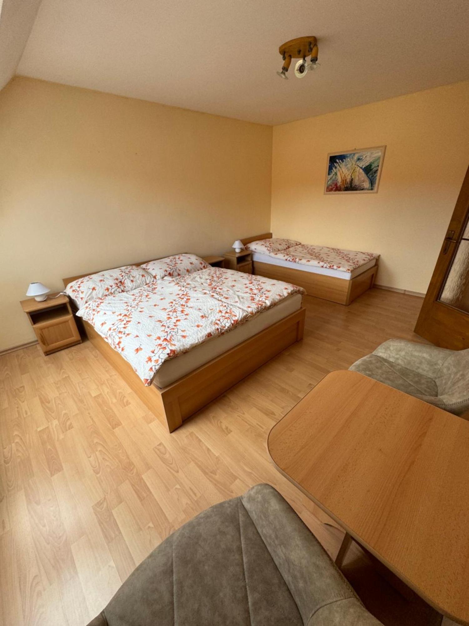 Appartamento Lutra Montana Relov Esterno foto